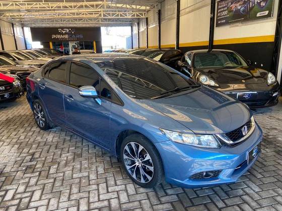 HONDA CIVIC 2.0 LXR 16V FLEX 4P AUTOMÁTICO HONDA CIVIC 2.0 LXR 16V FLEX 4P AUTOMÁTICO